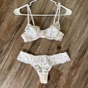 Adore Me Cinthia Unlined